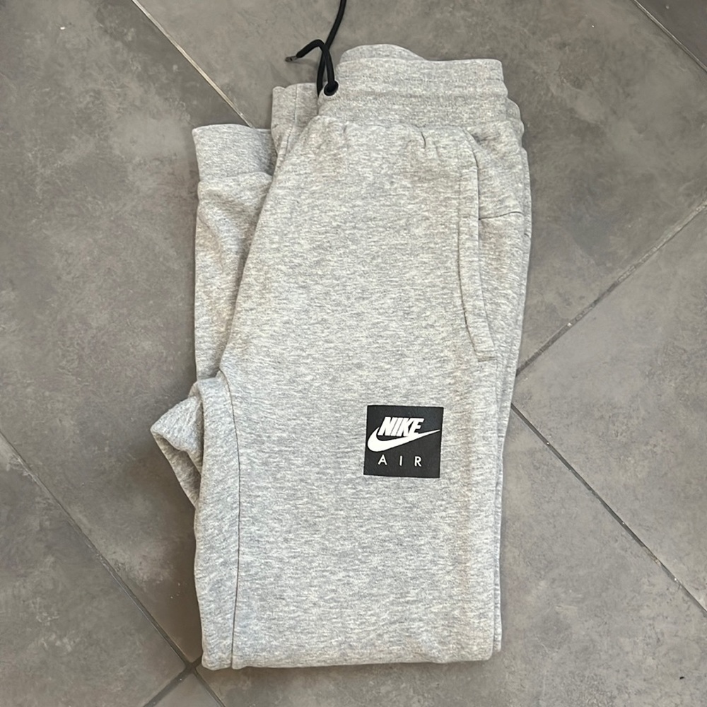 Nike Air Boys L grey sweatpant